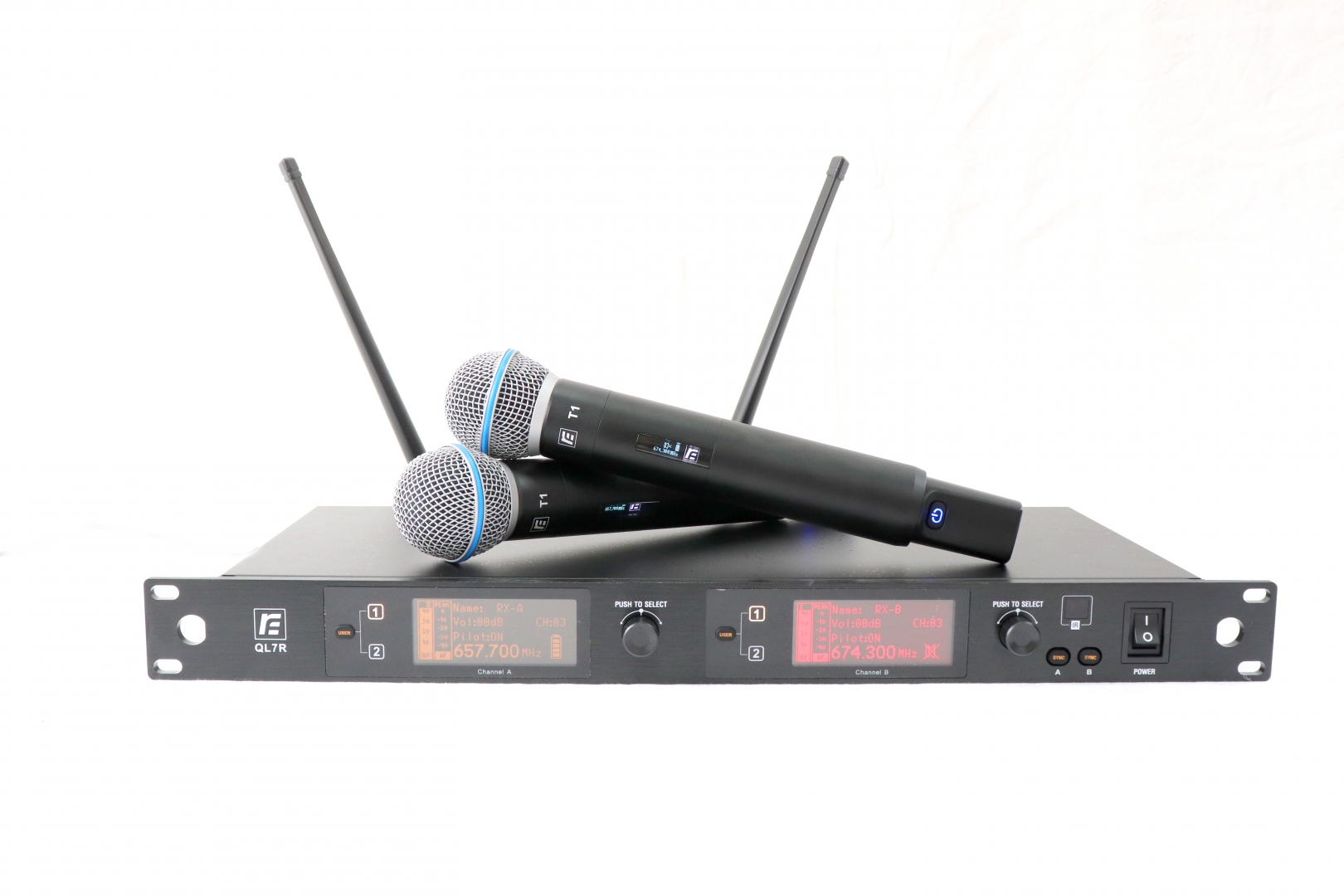 RFIntell QL7R/T1-A 651,800-683,400 МГц 2-канальная радиосистема с 2-мя ручными микрофонами в Татарстане